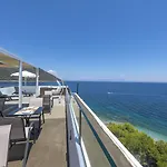 Paraskevas Отель Тирос
