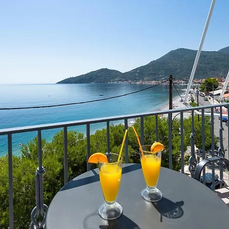 Paraskevas Beach Hotel Hotel Tirós