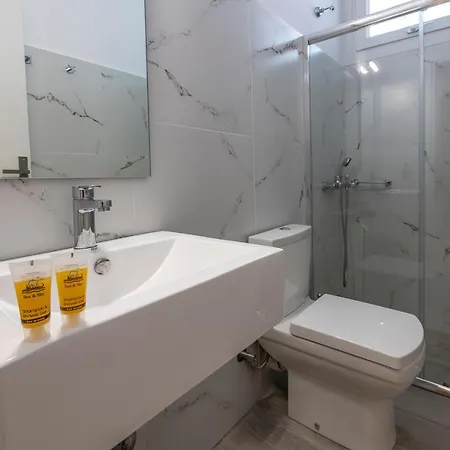 Paraskevas Boutique Hotel&spa Tirós