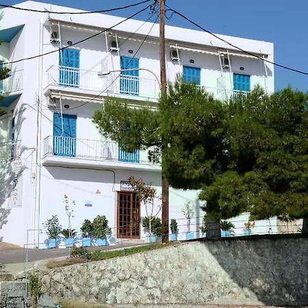 Paraskevas Boutique Hotel&spa Tirós