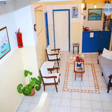 Hotel Paraskevas Boutique Tiros