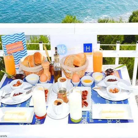 Paraskevas Boutique 3*