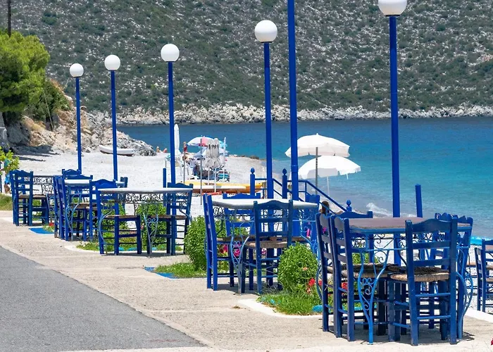 Ξενοδοχείο Paraskevas 3*