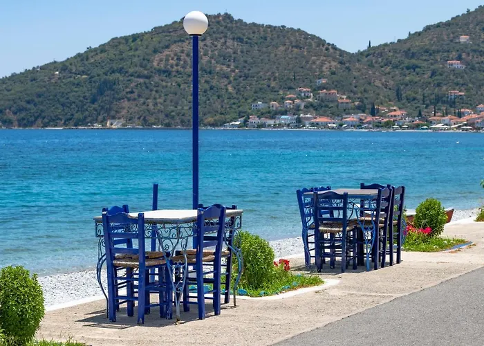 Paraskevas Τυρός